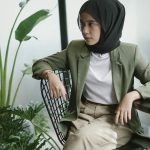 10 Hijab Fashion Influencer Asing yang Gayanya Bikin Kamu Auto Kece!