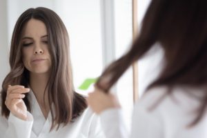 Rambut Bau Apek? Tenang, Solusi Instan Ini Bikin Kamu Wangi Seharian!